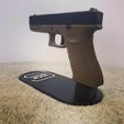 glock3.jpg stand glock | support glock