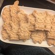 462542057_580704774358660_6044378065915876955_n.jpg Pikachu cookie cutter Pilot cabin crew