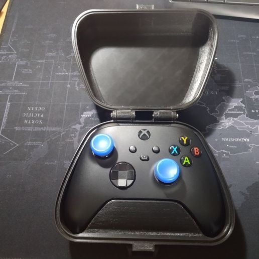 STL file Xbox controller travel case / Case for Xbox controller・3D