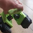 20210326_130519.jpg Держатель аккумулятора Ryobi One+
