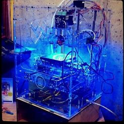 NK_ToM_display_large.jpg Cosa de Cristal - Estuche O-Matic
