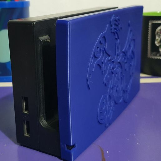 20210324_183715.jpg étui pour station d'accueil nintendo switch charizard