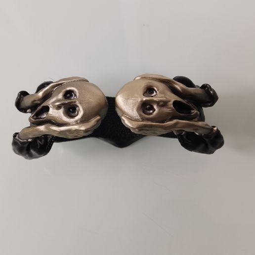 1662498851525.jpg The Scream bracelet