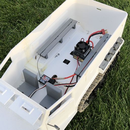 IMG_0036.JPEG 3D Printed RC Truck / Half-track