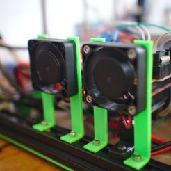 IMG_4640.jpg Free STL file Simple 40mm Fan Bracket・3D printing idea to download
