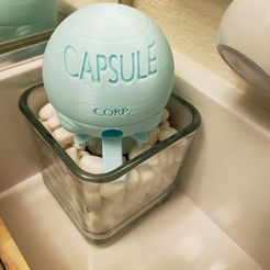 20190717_074624.jpg Capsule Corp - Small Ship (Dragon Ball Z)