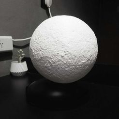 WhatsApp-Image-2023-01-25-at-17.37.16-1.jpeg MOON AND EARTH LAMP WITH 3D PRINTED ROTATING BASE