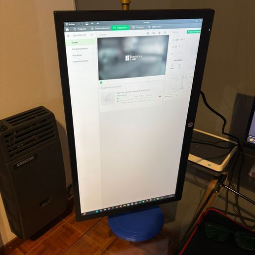 Imagen-de-WhatsApp-2025-10-07-a-las-07.56.55_419a517a.jpg Vertical monitor stand (vasa 100*100)