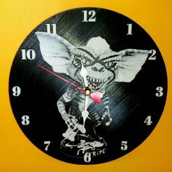 photostudio_1493460623482.jpg Fichier STL gratuit Reloj Gremlins Stripe 3D・Modèle à télécharger et à imprimer en 3D