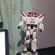 20191216_112148.jpg siege jetfire flight/ display stand