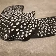 da8ef37e298ed6d5.webp Gliding manta ray toy that swims forward