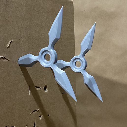 B664D089-D714-4838-B47E-6C46BF80C916.jpeg Étoile filante