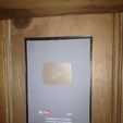 IMG_3024.JPG Small YouTube Playbutton