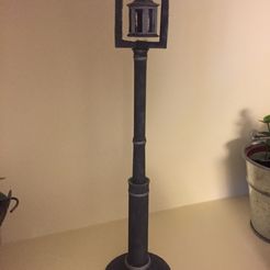 E1951558-5ECD-4526-85FA-7D7908E93C62.jpeg STL file Lampione stradale con lanterna - Street lamp with lantern・3D print model to download