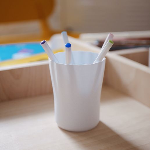 IMG_5814.jpg PEN HOLDER_01