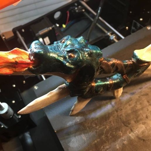 2b92bddd9bbeda94476791ec13977162_display_large.jpg Hoja Géminis Escondida