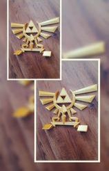 334338171_583911500432243_1661097938998750006_n.jpg STL file Zelda Hyrule Crest Triforce STANDING Decor Cake Topper Wall Decor Kids gift・3D printing idea to download