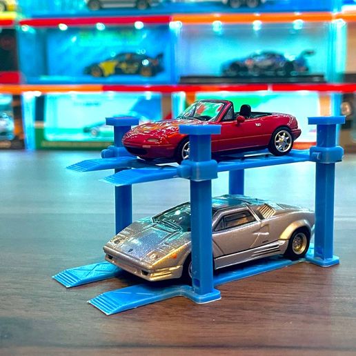 Hot wheels car lift best sale