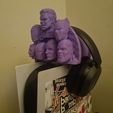 20230325_012443.jpg PS5 Avengers Headset Stand