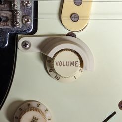1000014332.jpg Fender Stratocaster Volume Guard