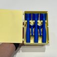 spatulas-2.jpeg Epoxy grout spatulas for 90-degree outer corners + storage box