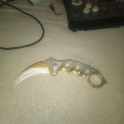 Karambit Knife
