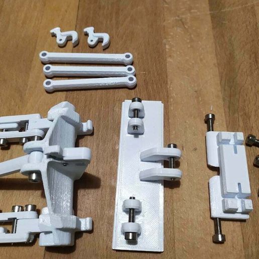 2.jpeg Huina wheel loader 583 quick coupler