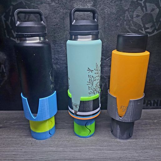 20240809_182940.jpg Cupholder Adapter for YETI / Stanley / Frank Green Bottles – 46oz | 85mm Base