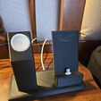 20240111_084715.jpg Iphone and Apple Watch Charge Dock