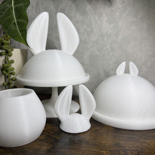 IMG_7899.jpg Easter Bunnies Dome Set