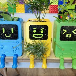IMG_0290-복사본s.jpg Archivo STL Actualización 🎮 CONSOLA DE JUEGO BMO FLOWERPOT 🪴・Modelo para descargar e imprimir en 3D