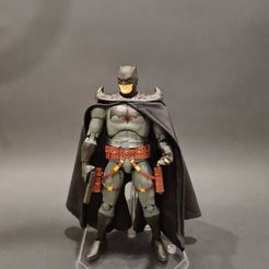 20220409_012521.jpg STL file Vigilante Bat Articulated Action Figure・Model to download and 3D print