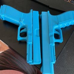 2659017c-0c03-4b68-9c19-a36d24030c40.jpg Free 3D file Blue Training Pistol G34/34C・3D print design to download