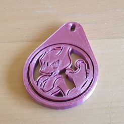 MEWTWO COIN KEYCHAIN POKEMON
