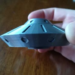 IMG_20180724_202120.jpg UFO Spinner!