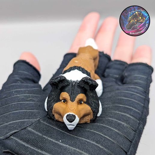 393091967_897257718417360_9037116854606355925_n.jpg Baby Dog and Cat Flexi Keychains (Set of 8.)