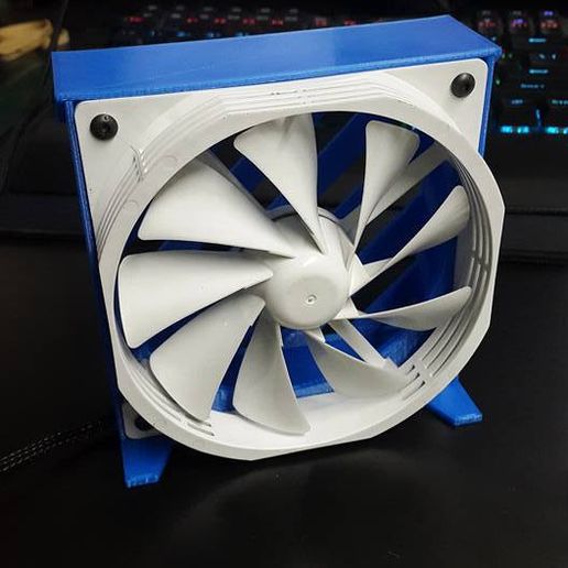 Descargar archivo STL gratis Solder Fume Extractor / Extractor de humo