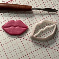 IMG_0169.jpg Lips stamp/cutter set - made for polymer clay
