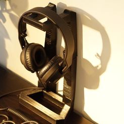 8a56549f39c328bace1828734480b481_display_large.JPG Yet Another Headphone Stand