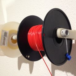 IMG_5246.JPG Free STL file Soporte Bobina pared tubo PVC 22mm, altura 10mm /15mm y tornillo M6 (Support filament)・Object to download and to 3D print