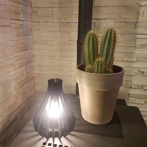 STRIBE lamp