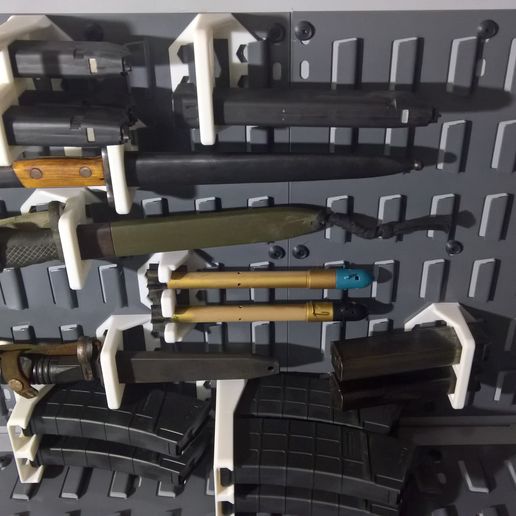 WP_20190420_21_55_38_Pro.jpg Waffenkammer öffnen