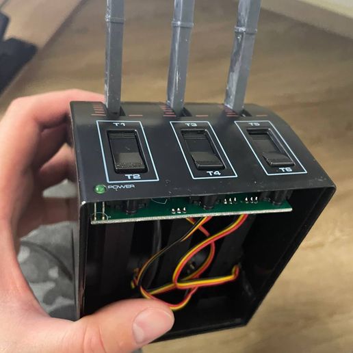 4.jpg Logitech g Saitek Pro Flight Throttle Quadrant Lever