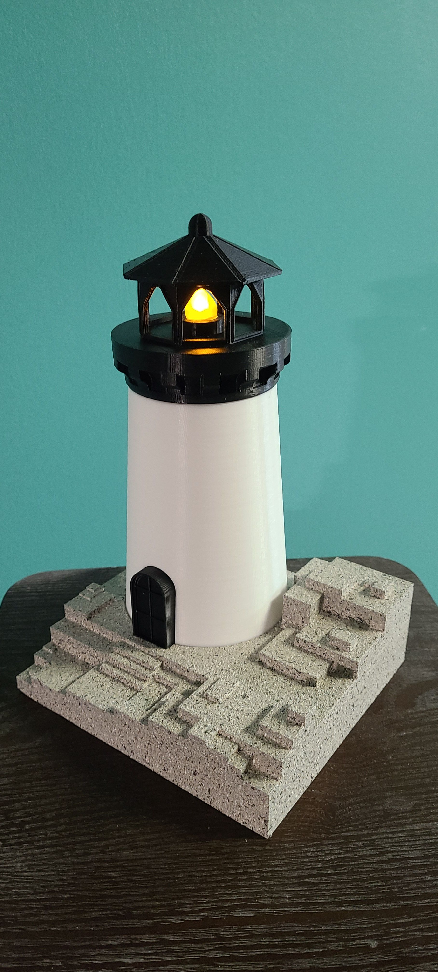 20220612_163338.jpg 3D file Working Lighthouse Lamp・3D print object to download, BAMF3dPrinting