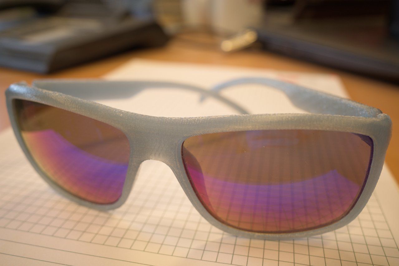 R0000992_kla.jpg Archivo STL gratis Gafas de sol #2・Diseño de impresión 3D para descargar, unwohlpol