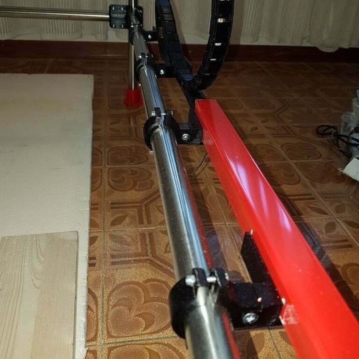 20170421_090343.jpg Cable Chain guide for MPCNC Universal conduit size with screw