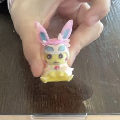 Pokemon - Pikachu Cosplay Sylveon