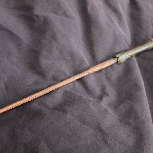 IMG_2847.JPG Free OBJ file harry potter magic wand prop・3D print design to download, LowSeb