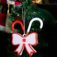 497bb58f-58b0-4de3-a77a-14745602841e.jpg Christmas bows with canes