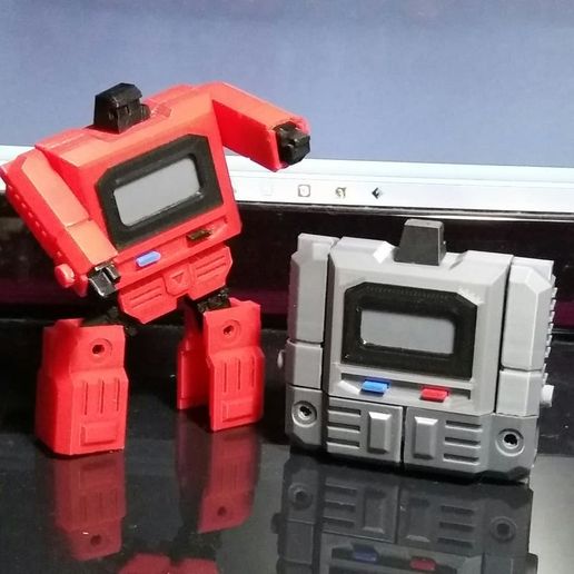 61406127_2673034082711341_323955012176707584_n.jpg Transformers Watch Takara